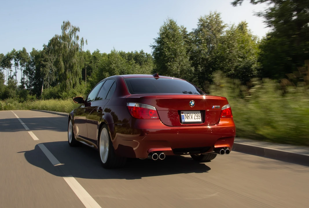 2005 BMW E60 M5 - Image 5 of 31