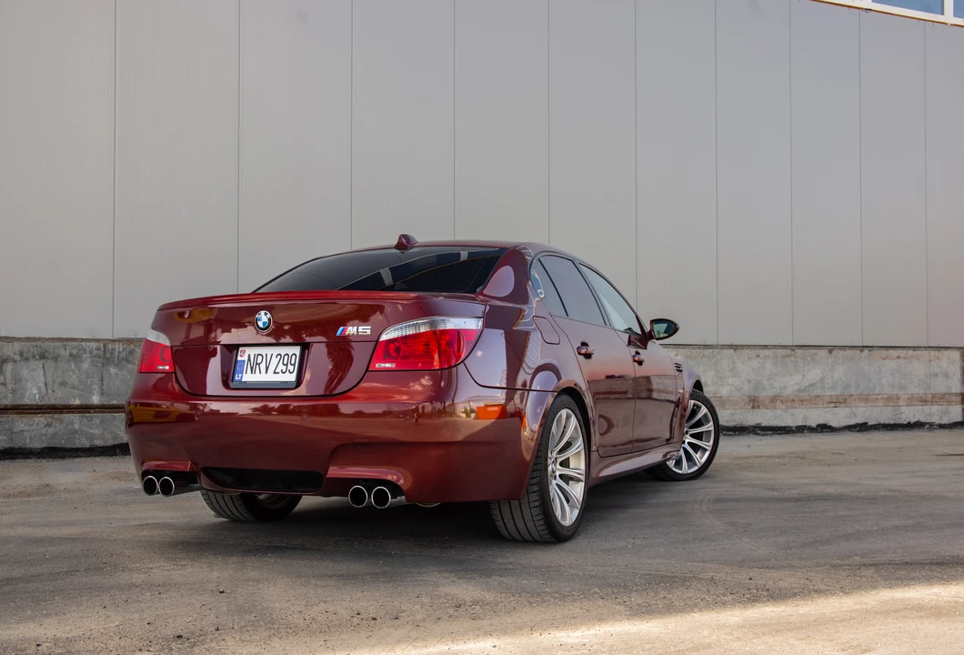 2005 BMW E60 M5 - Image 7 of 31