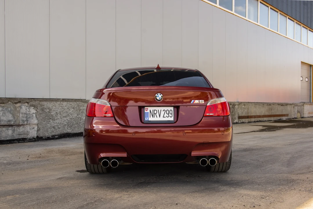 2005 BMW E60 M5 - Image 15 of 31