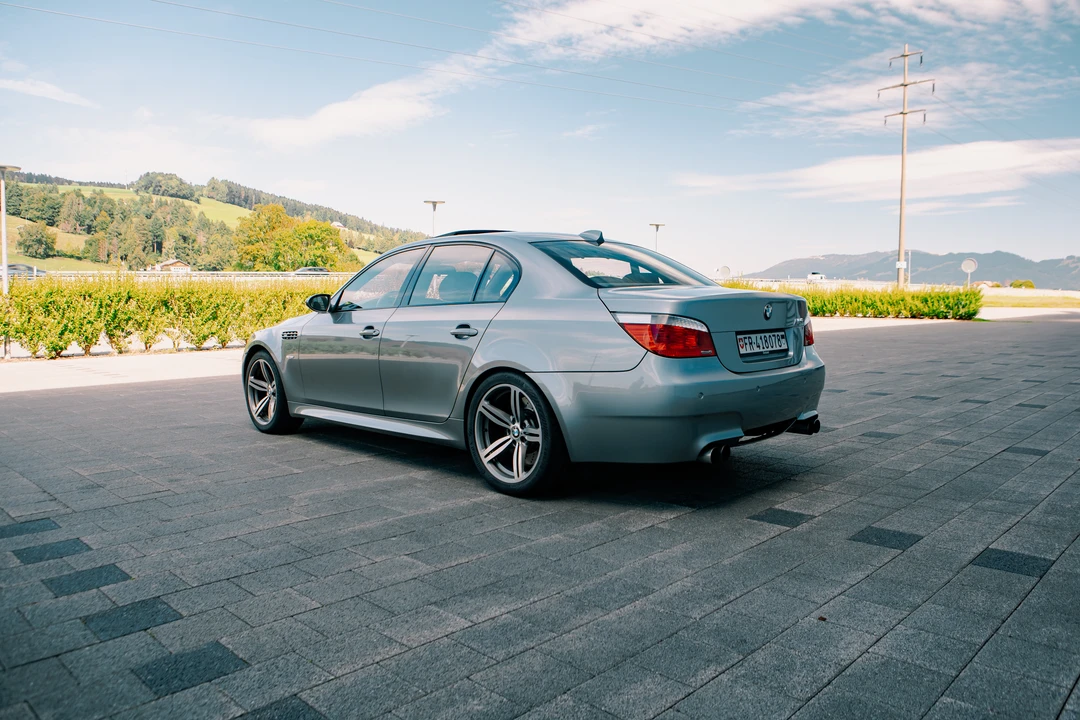 2005 BMW E60 M5 - Image 5 of 31