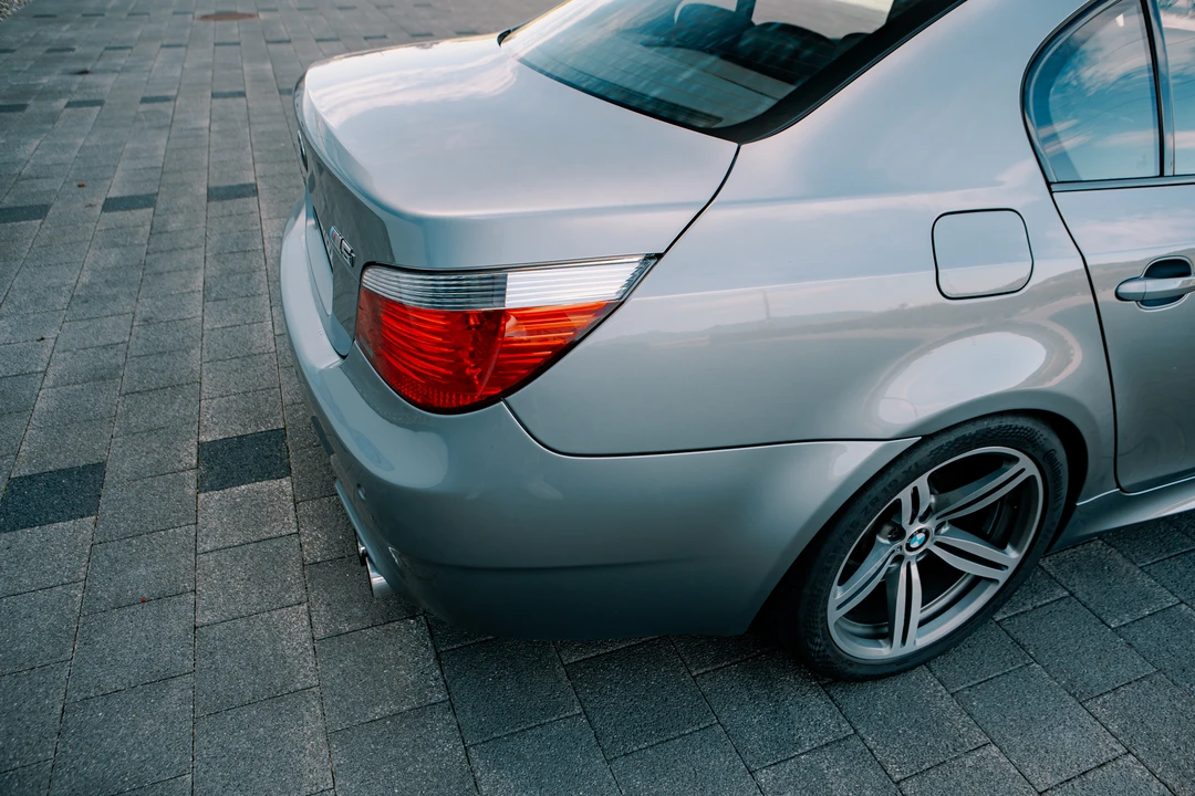 2005 BMW E60 M5 - Image 15 of 31