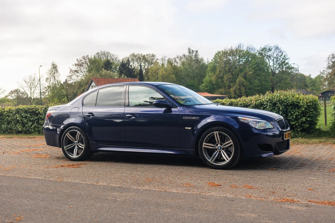2005 BMW E60 M5 - Image 11 of 31
