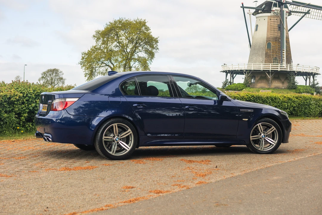 2005 BMW E60 M5 - Image 13 of 31