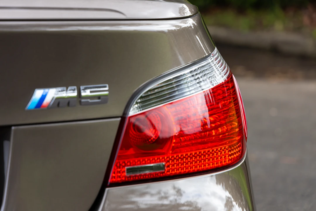 2005 BMW E60 M5 - Image 27 of 31