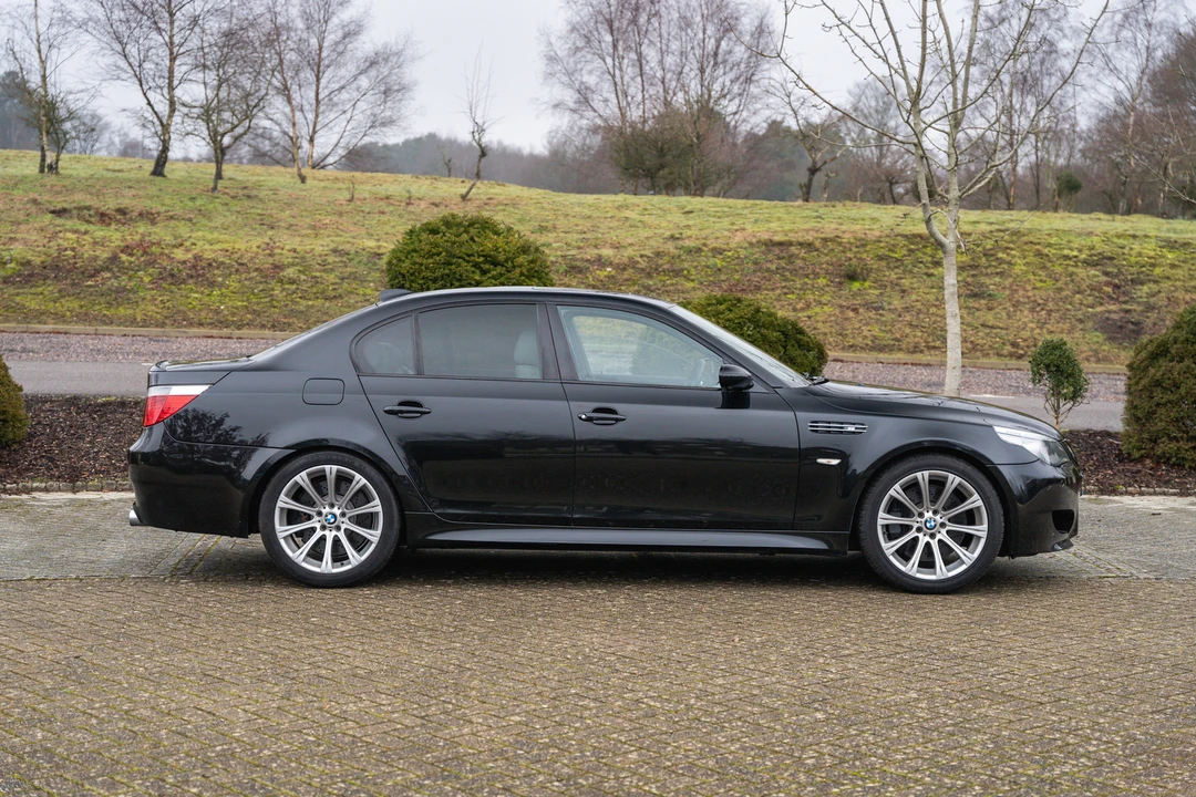 2005 BMW E60 M5 - Image 24 of 31