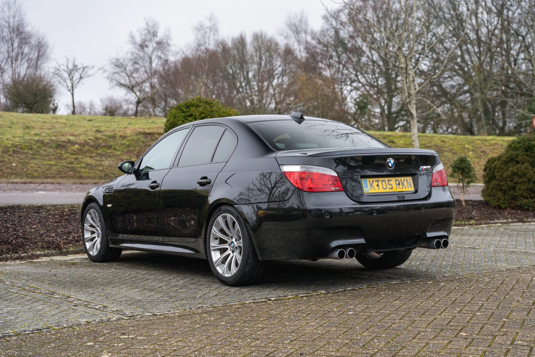 2005 BMW E60 M5 - Image 17 of 31