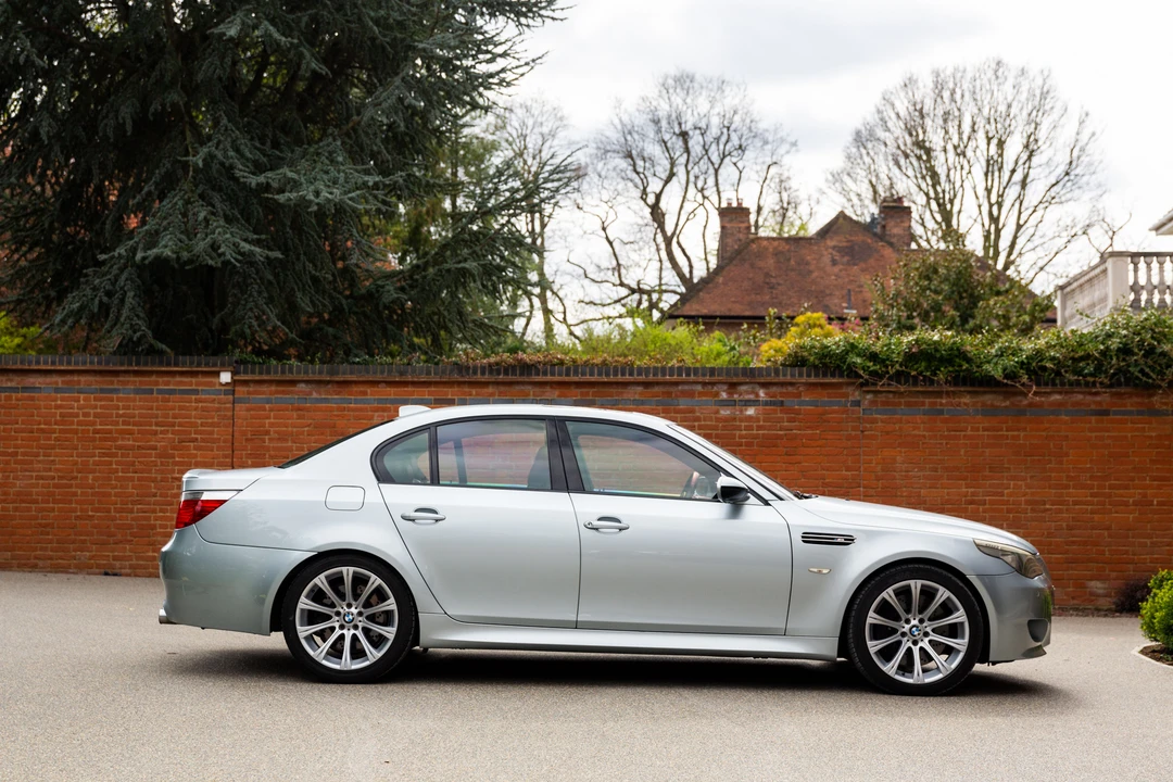 2005 BMW E60 M5 - Image 9 of 31