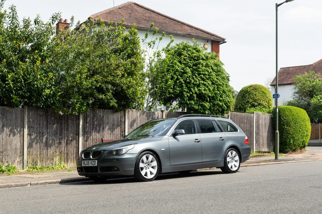 2005 BMW E61 545i & 550i Touring - Image 14 of 30