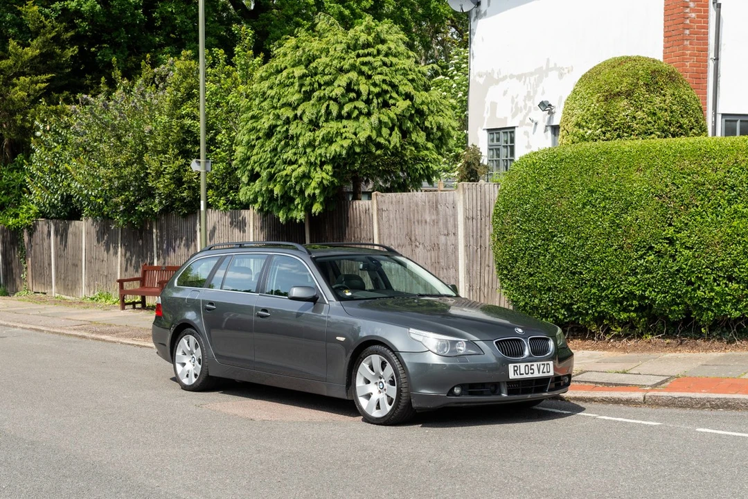 2005 BMW E61 545i & 550i Touring - Image 19 of 30