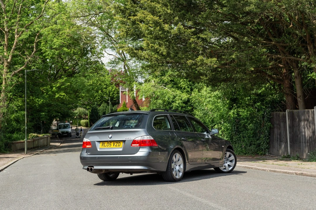 2005 BMW E61 545i & 550i Touring - Image 6 of 30