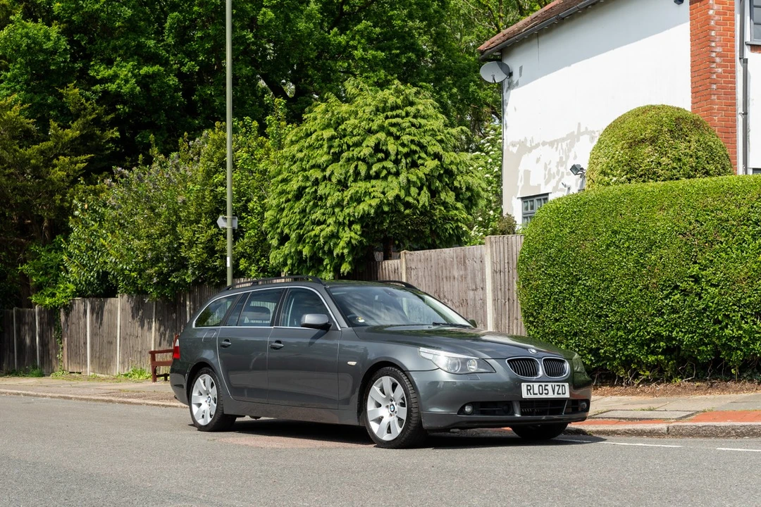 2005 BMW E61 545i & 550i Touring - Image 9 of 30