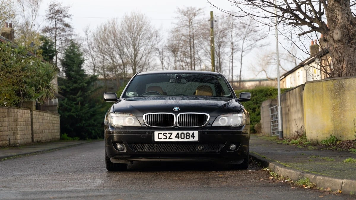 2005 BMW E65/E66 750i & 760i Sedan - Image 12 of 30
