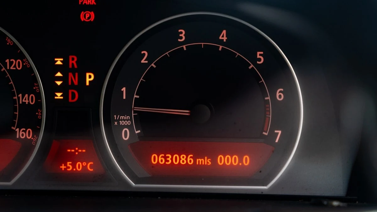 2005 BMW E65/E66 750i & 760i Sedan - Image 28 of 30