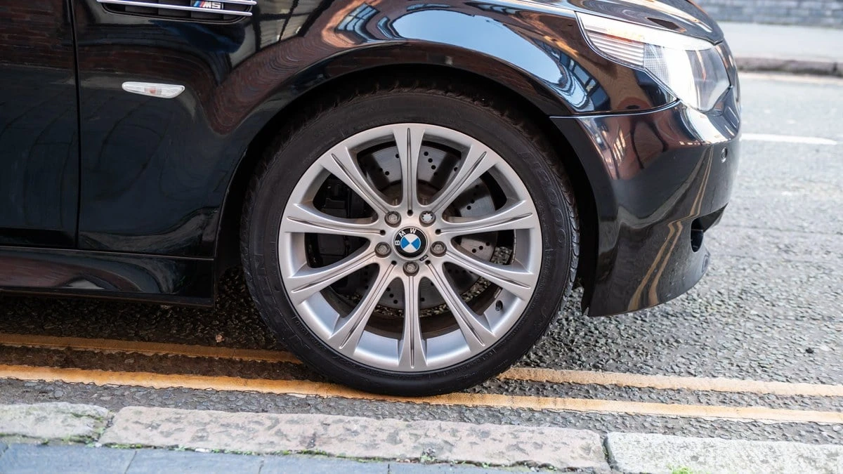 2005 BMW E60 M5 - Image 12 of 30