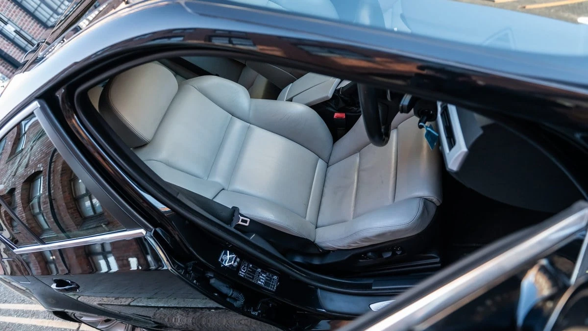 2005 BMW E60 M5 - Image 26 of 30