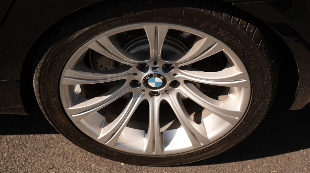 2005 BMW E60 M5 - Image 29 of 30