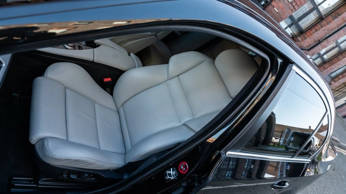 2005 BMW E60 M5 - Image 29 of 30