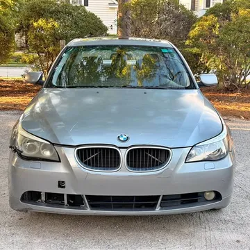 2005 BMW M5 Sedan