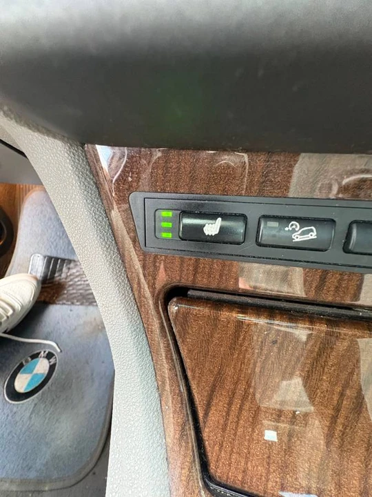 2005 BMW E83 X3 - Image 14 of 18