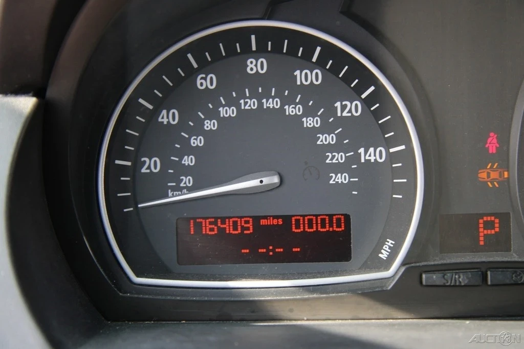 2005 BMW E83 X3 - Image 16 of 21