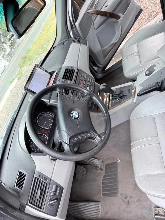 2005 BMW E83 X3 - Image 8 of 12