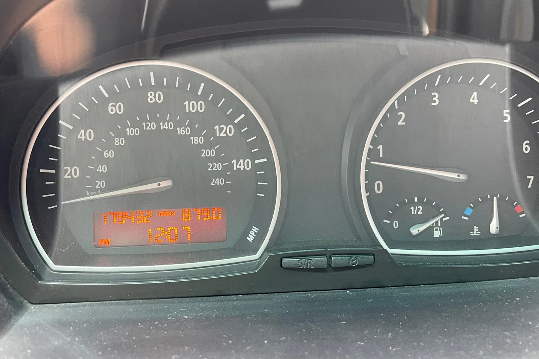 2005 BMW E83 X3 - Image 28 of 31
