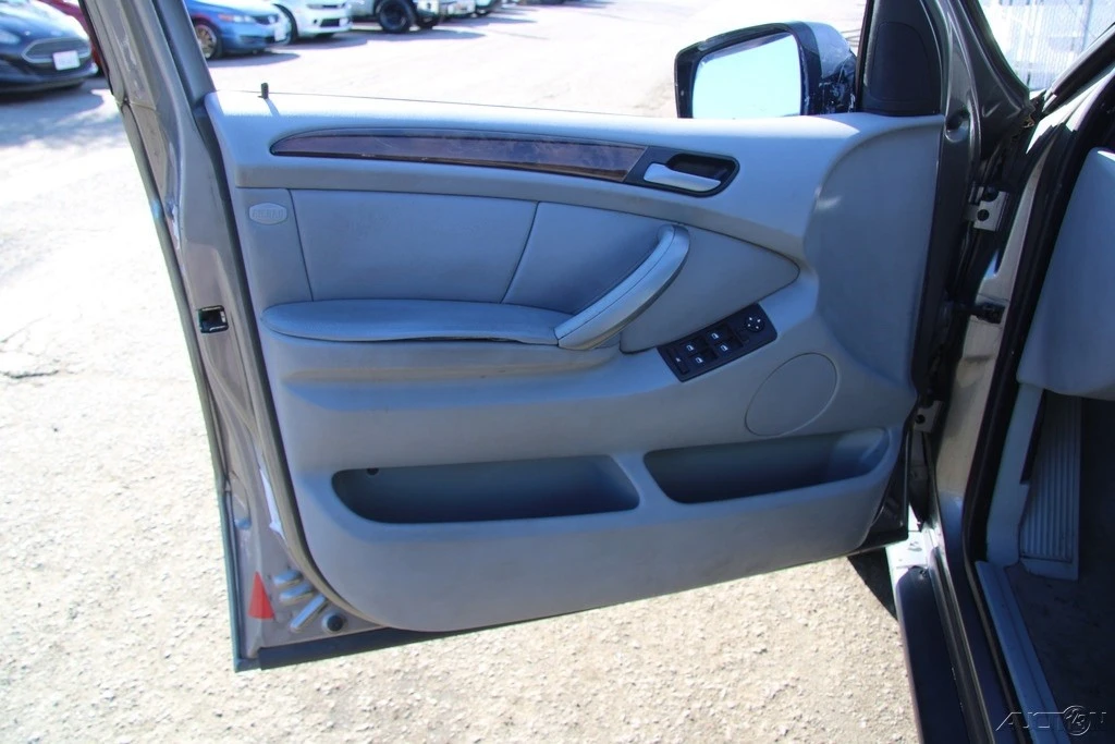 2005 BMW E53 X5 - Image 12 of 21