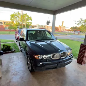 2005 BMW X5 4.4i