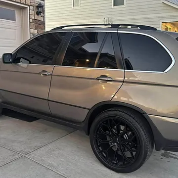 2005 BMW X5 4.4i Sport Utility 4D