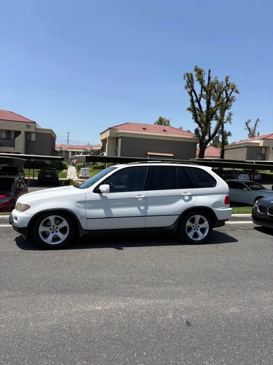 2005 BMW E53 X5 4.6is & 4.8is - Image 4 of 4