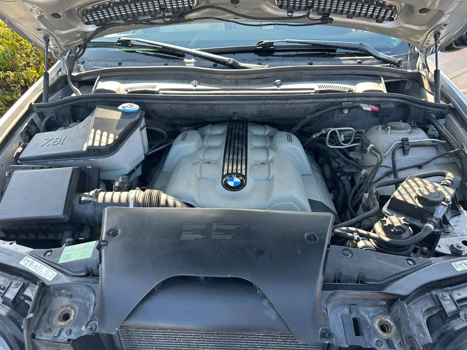 2014 BMW E53 X5 4.6is & 4.8is - Image 4 of 10
