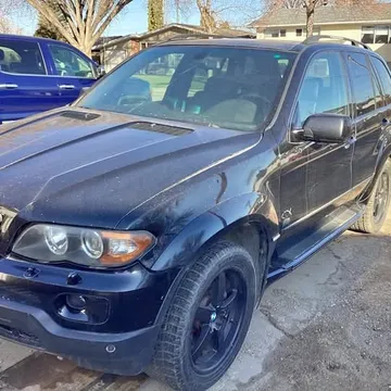 2005 BMW X5 4.4i
