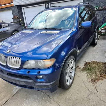2005 BMW X5 4.8is