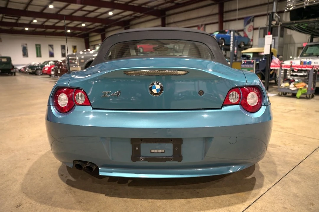 2005 BMW - Image 21 of 31