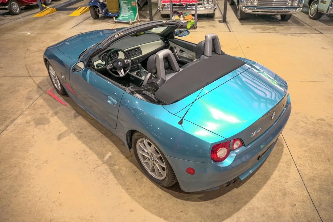 2005 BMW - Image 16 of 31