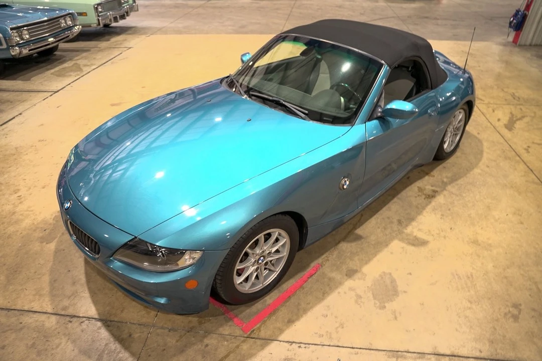 2005 BMW - Image 27 of 31