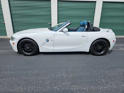 2005 BMW Z4 2.5i