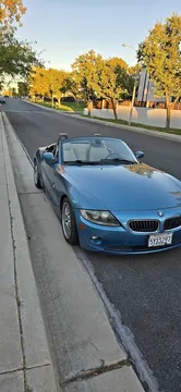 2005 BMW Z4 2.5i Roadster