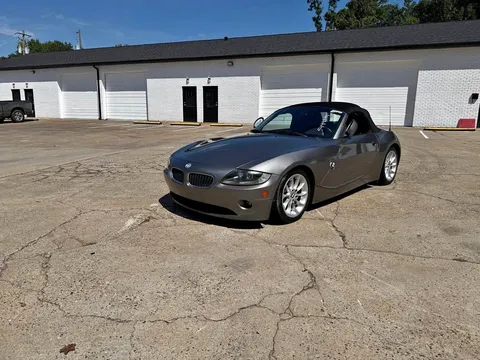 2005 BMW Z4 2.5i Roadster 2D
