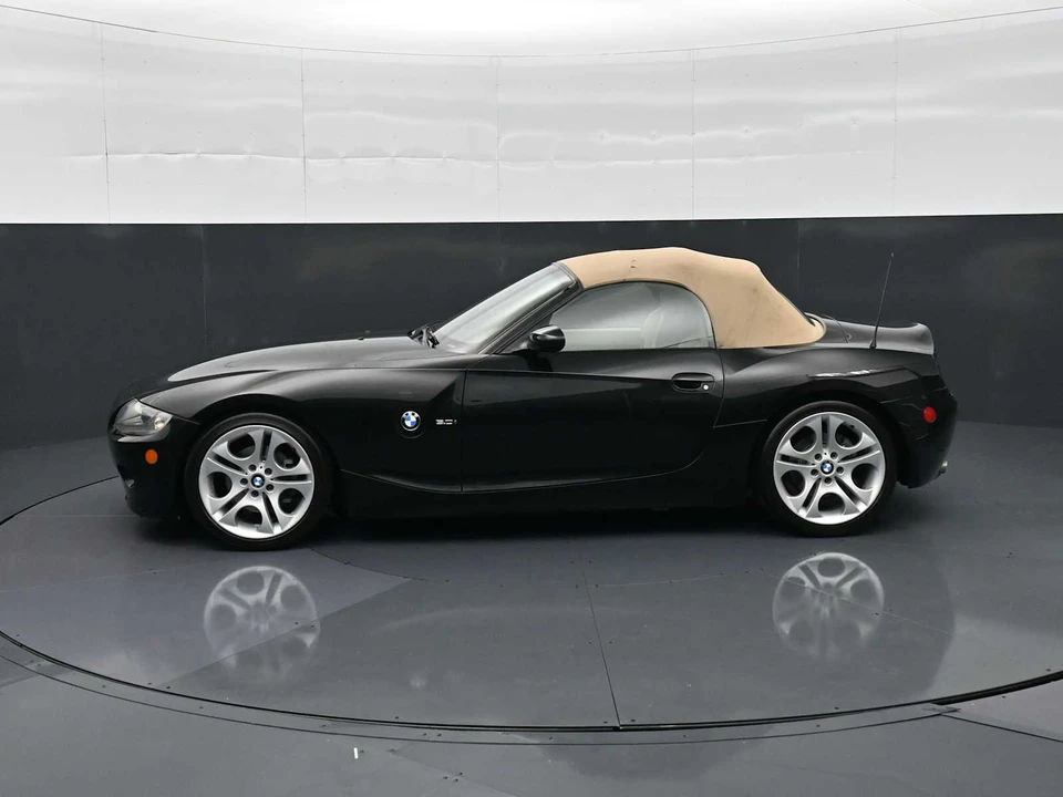 2005 BMW E85 Z4 Roadster - Image 2 of 31