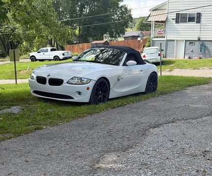 2005 BMW Z4 3.0i Roadster 2D