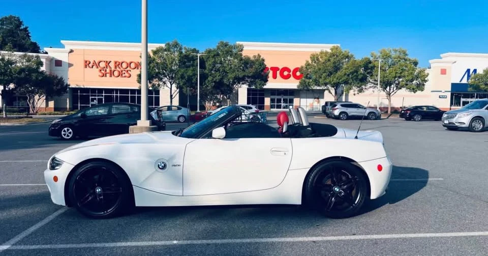 2005 BMW E85 Z4 Roadster - Image 2 of 14