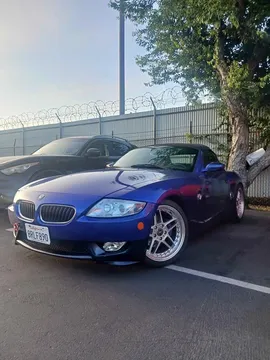 2005 BMW Z4 3.0i Roadster 2D