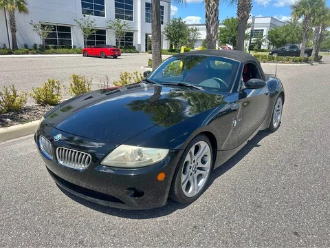 2005 BMW Z4 30i Roadster 2D