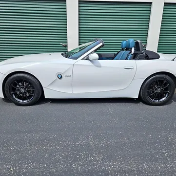 2005 BMW Z4 2.5i Roadster