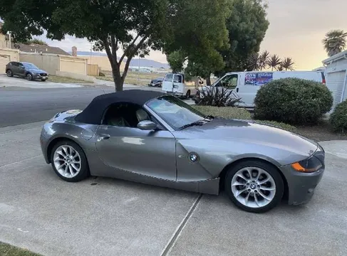2005 BMW Z4 2.5i