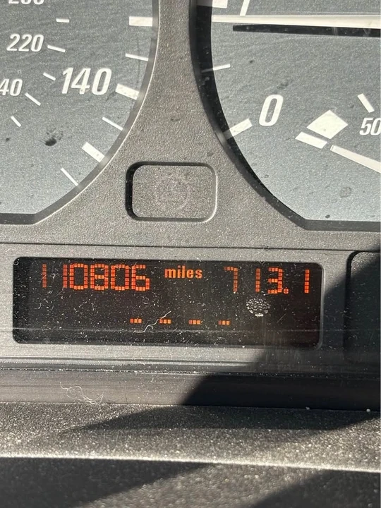2005 BMW E63/E64 645Ci & 650i - Image 5 of 5