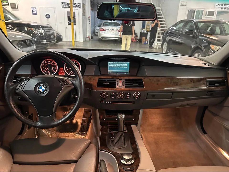 2005 BMW E60 M5 - Image 12 of 19