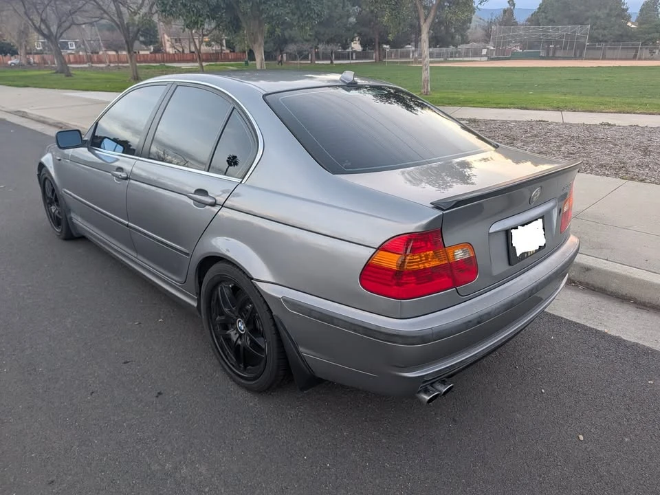 2005 BMW E46 330i & 330Ci - Image 4 of 15