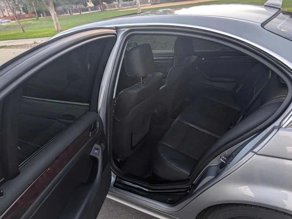 2005 BMW E46 330i & 330Ci - Image 10 of 15